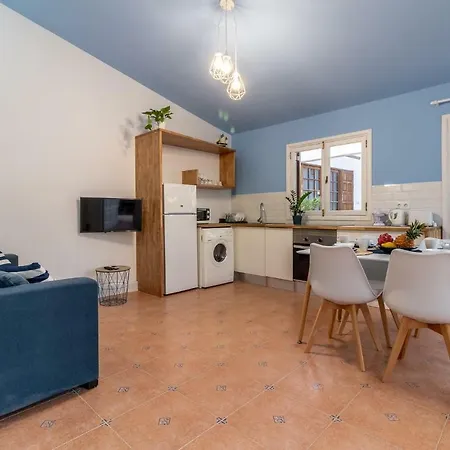 Casa vacanze Flatguest Yaiza + Terrace + Pool + A/c San Bartolomé